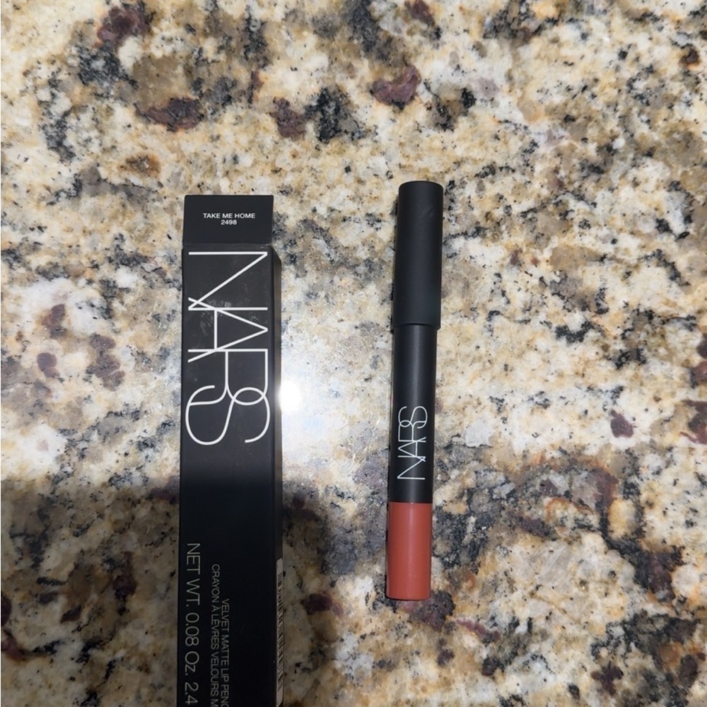Lip Kit Bundle🧬 - Picture 3 of 3